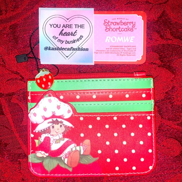 Strawberry Shortcake Credit Card Case - Picture 2 of 6